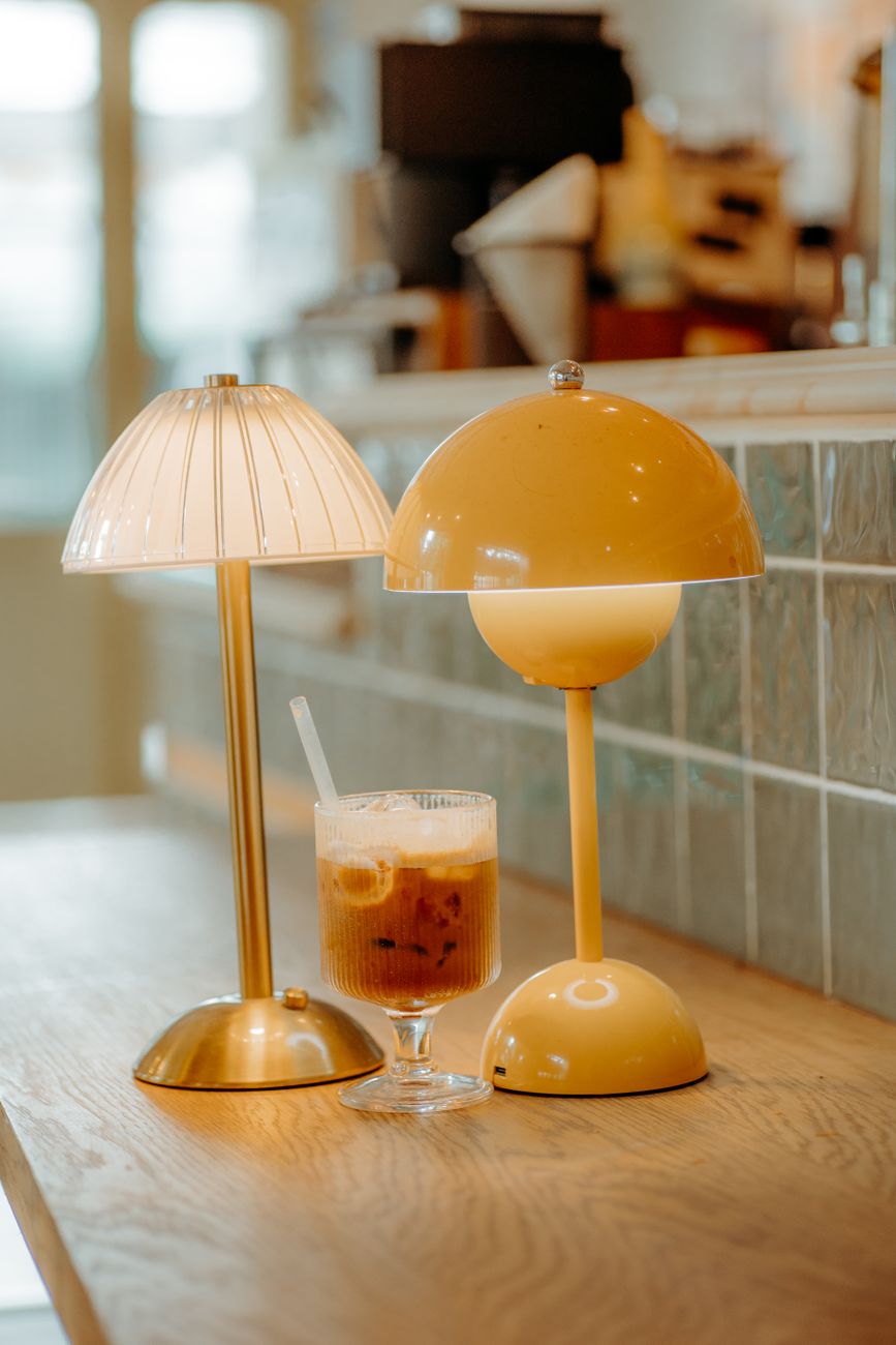 Aurora Table Lamp